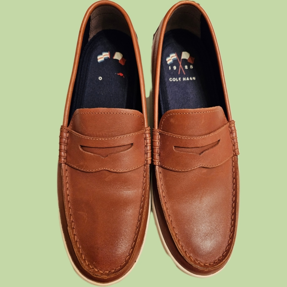 EUC Cole Hahn Grand O.S Loafers Sz 11
